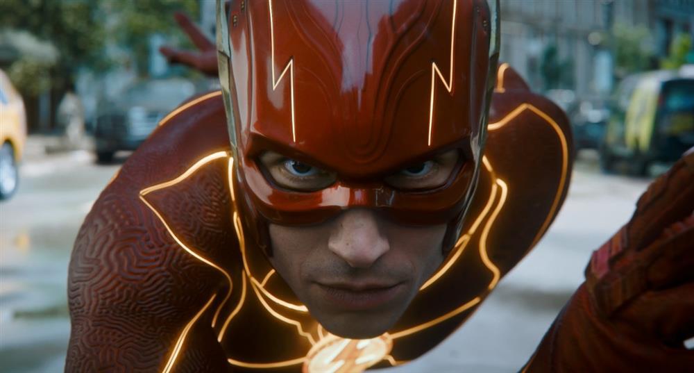 Dàn siêu anh hùng trong bom tấn Flash được mong chờ nhất năm nay